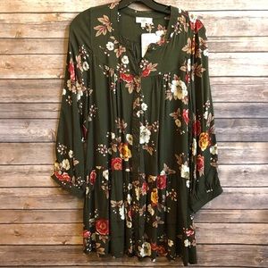 Floral Olive Tunic W/Pockets NWT